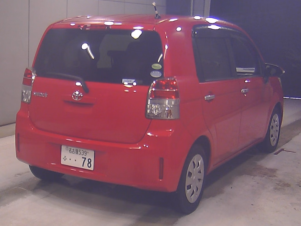 TOYOTA SPADE