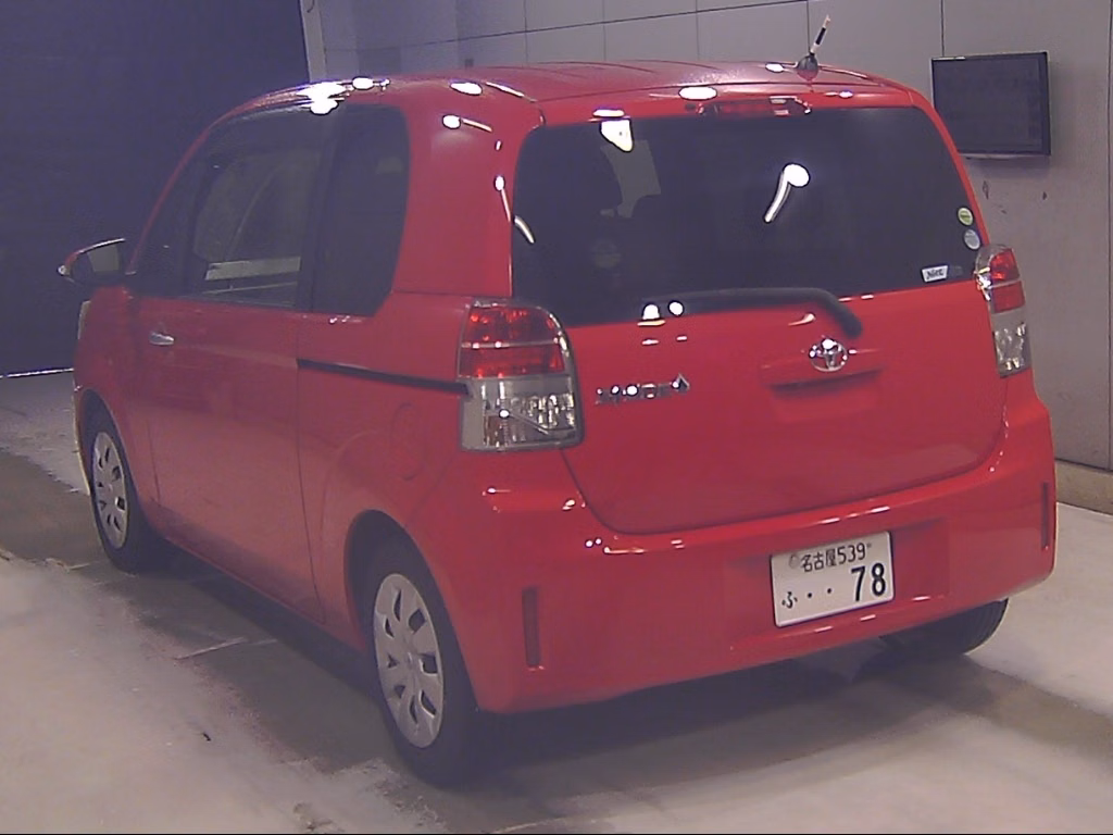 TOYOTA SPADE