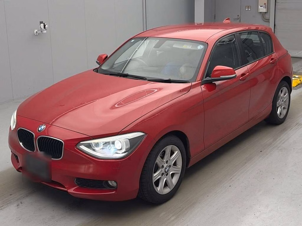 BMW 1-SERIES