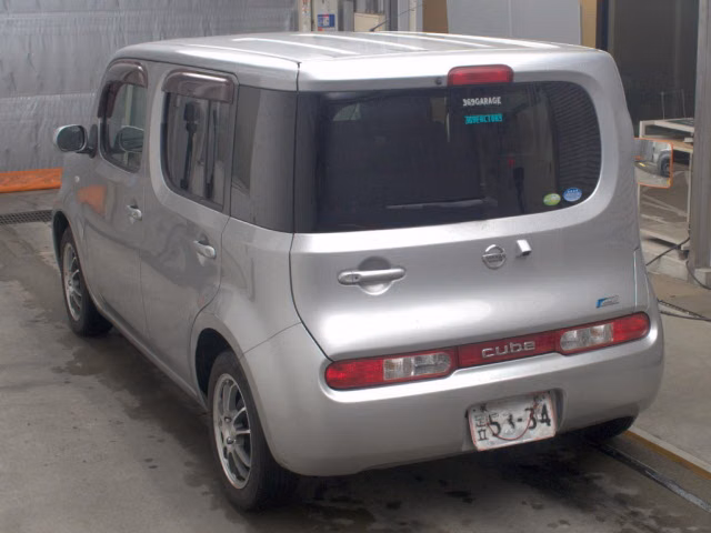 NISSAN CUBE
