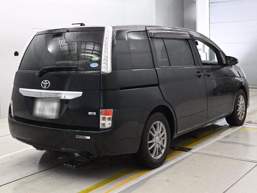 TOYOTA ISIS