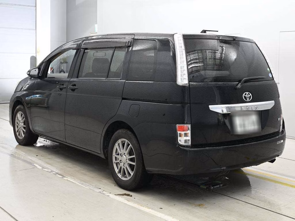 TOYOTA ISIS