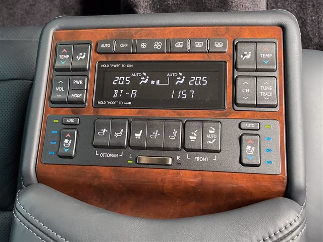 LEXUS LS600H