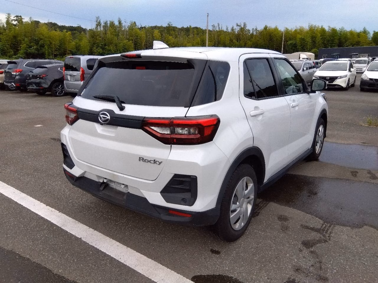 DAIHATSU ROCKY