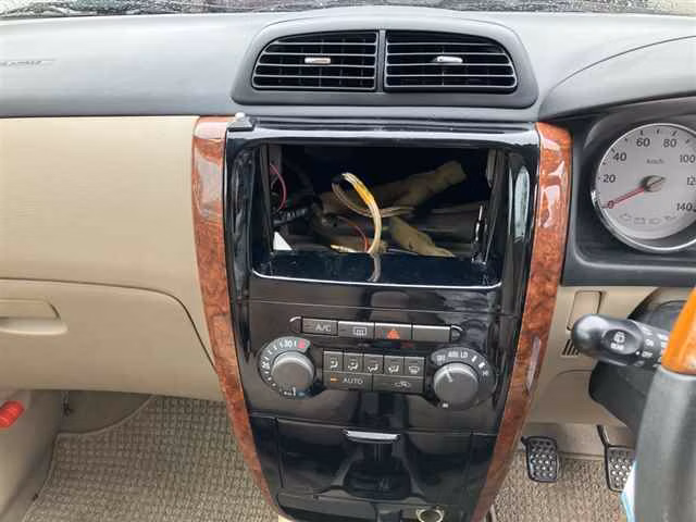 DAIHATSU MIRA AVY