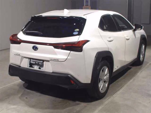 Lexus UX250h