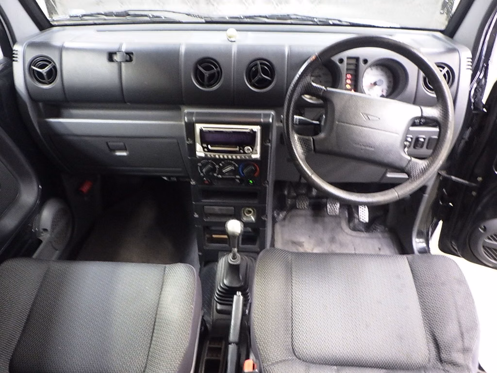 DAIHATSU NAKED