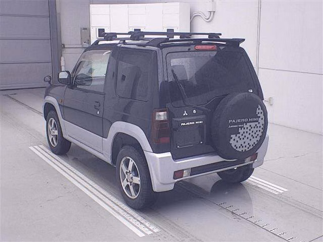 Mitsubishi Pajero Mini