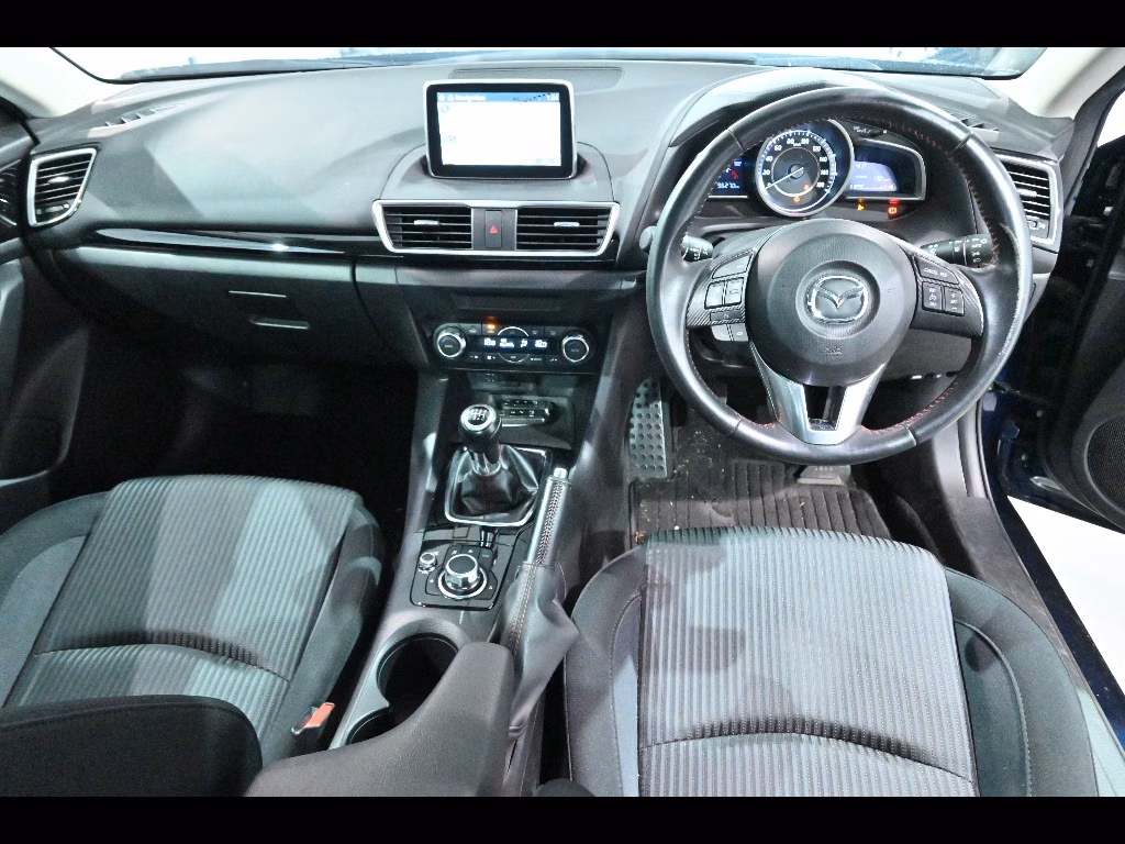 MAZDA AXELA