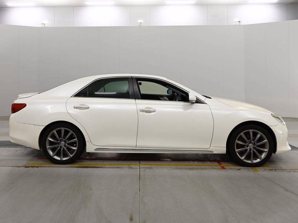 TOYOTA MARK X