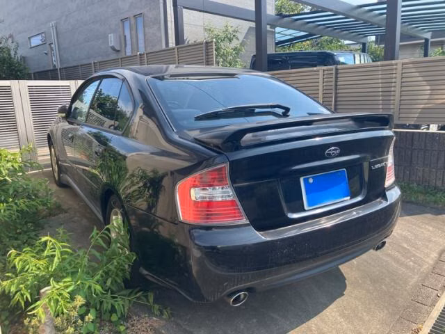 SUBARU LEGACY B4