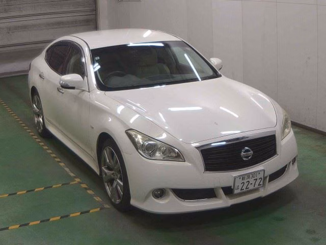 Nissan Fuga