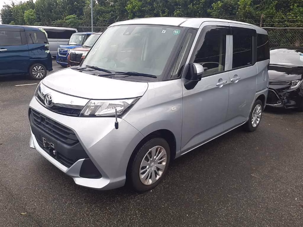 TOYOTA TANK