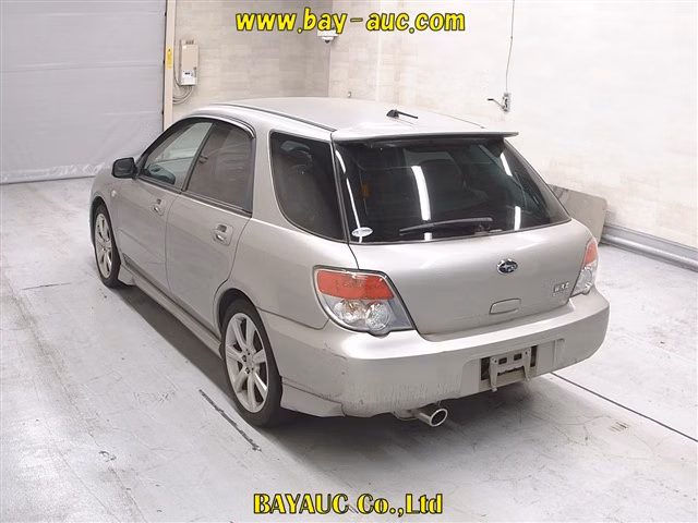 SUBARU IMPREZA