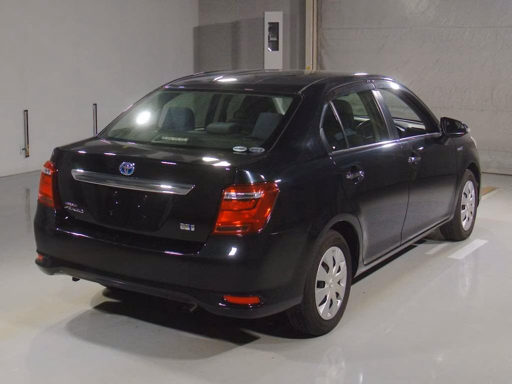 TOYOTA COROLLA AXIO