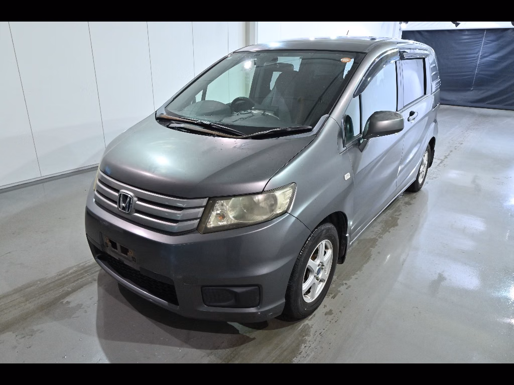 HONDA FREED SPIKE