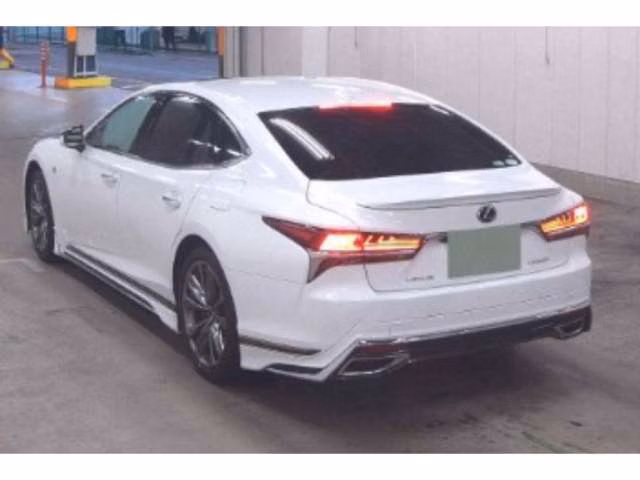 Lexus LS500