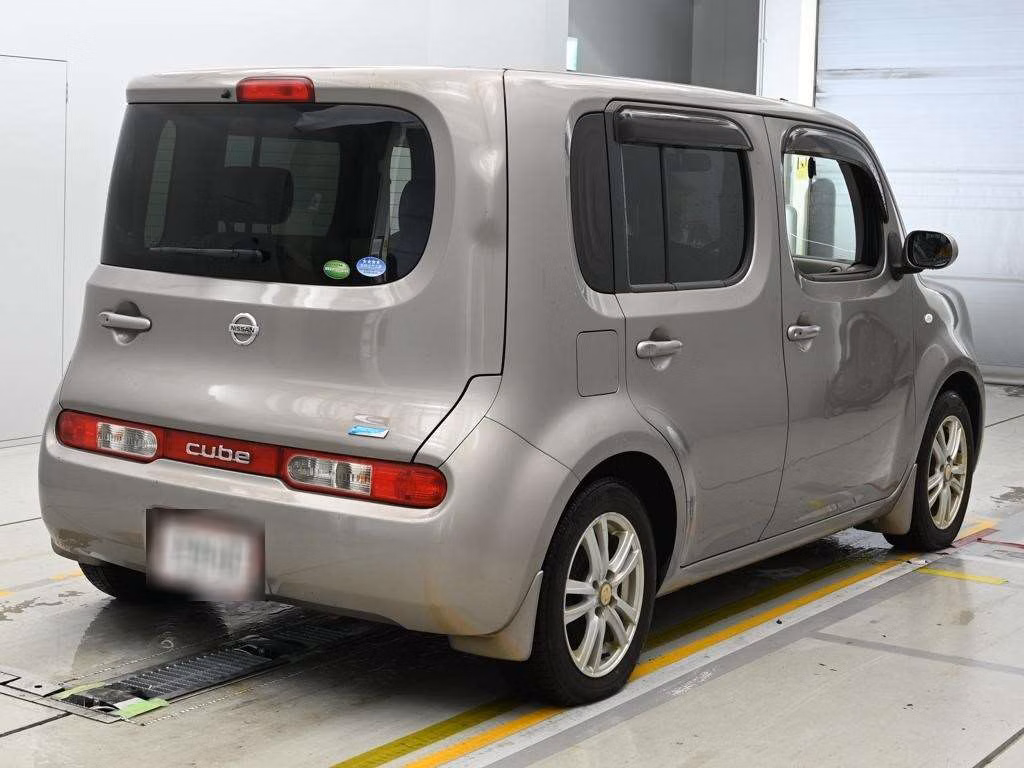 NISSAN CUBE