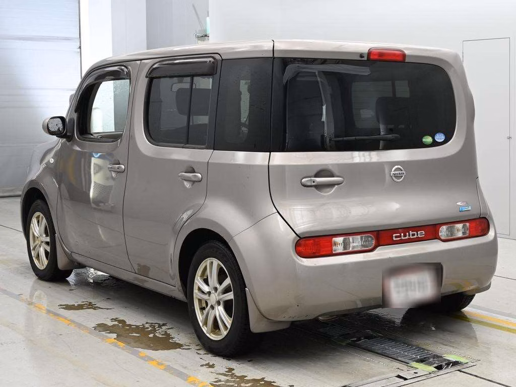NISSAN CUBE