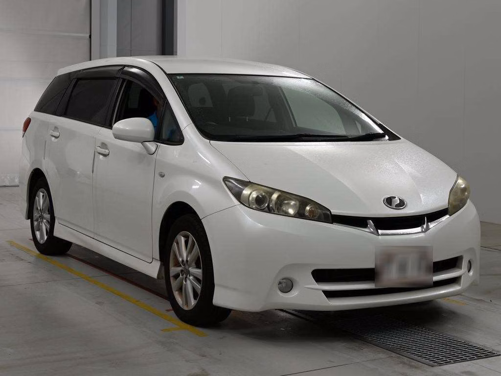 TOYOTA WISH