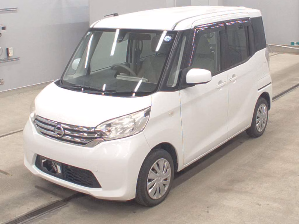 NISSAN DAYZ ROOX