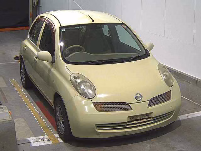 Nissan March