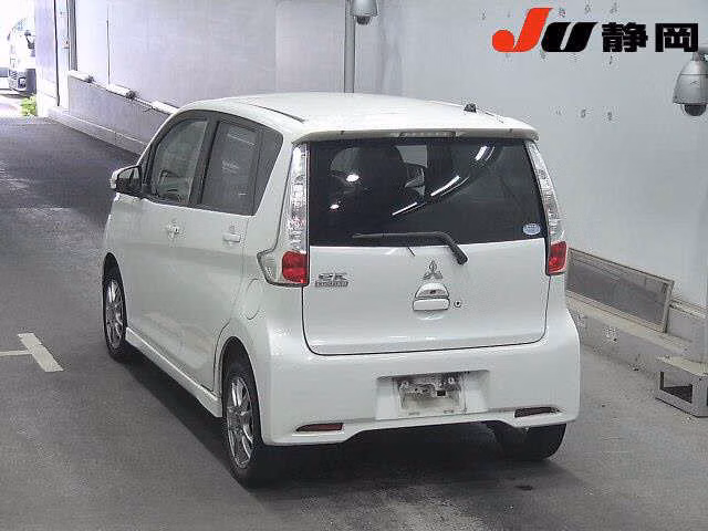 MITSUBISHI EK CUSTOM
