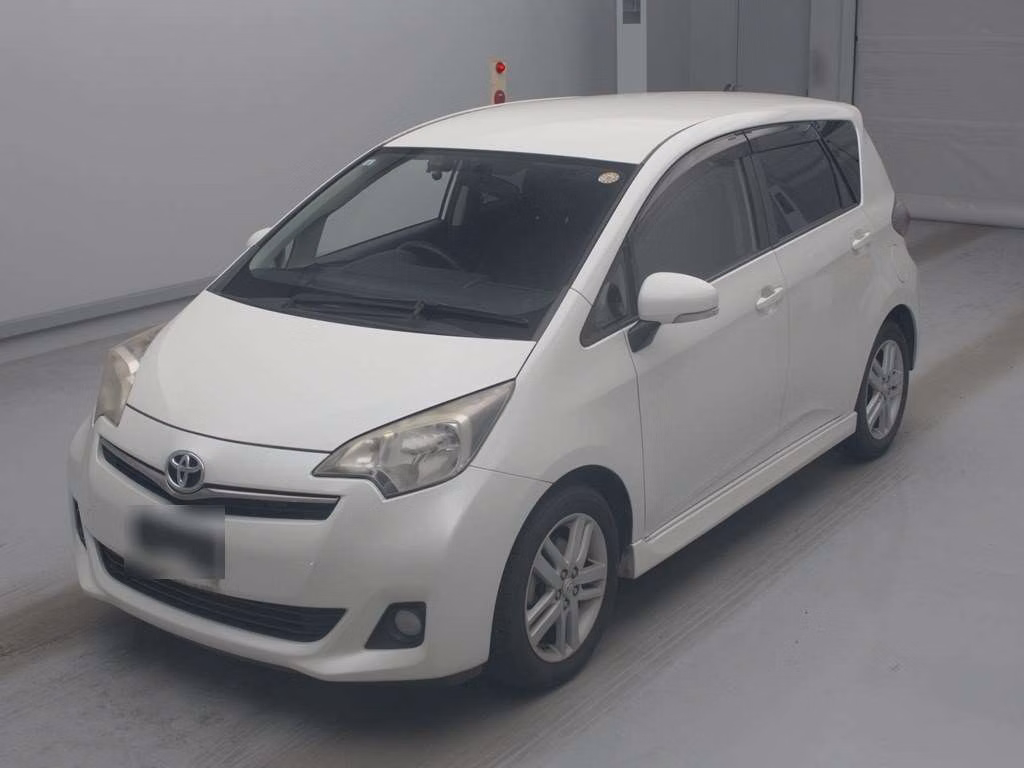 TOYOTA RACTIS