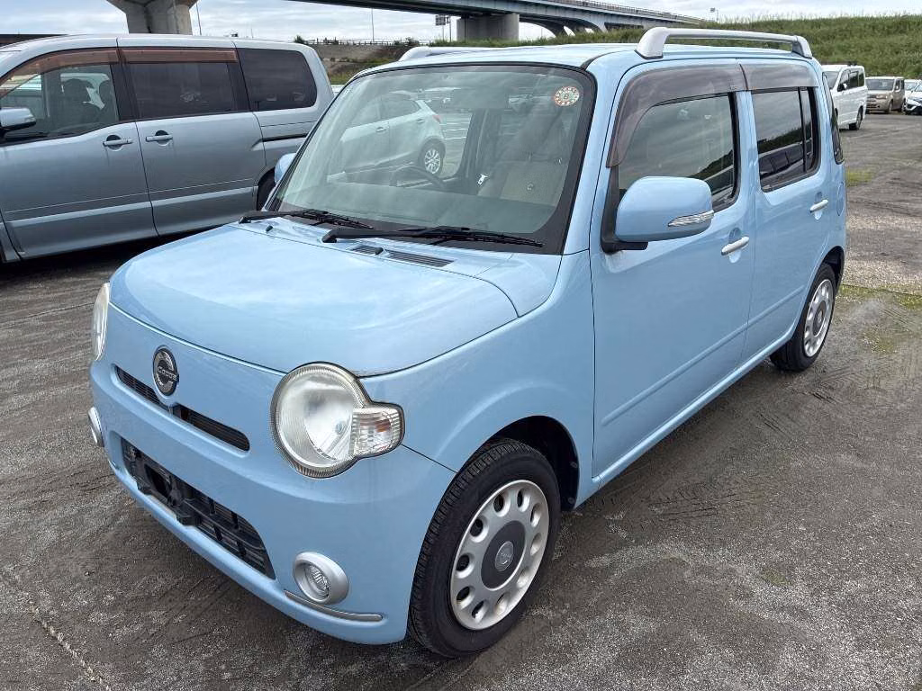 DAIHATSU MIRA COCOA