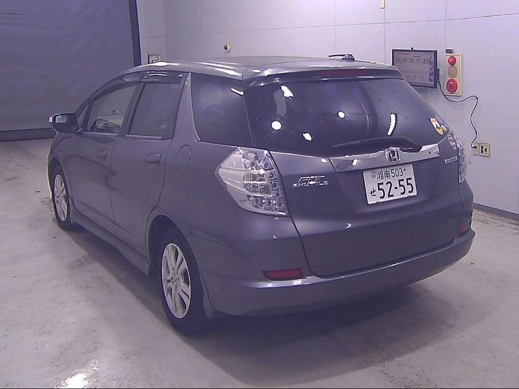 HONDA FIT SHUTTLE