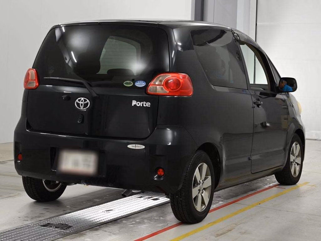 TOYOTA PORTE