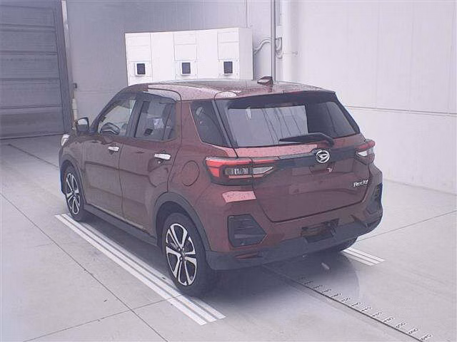 DAIHATSU ROCKY