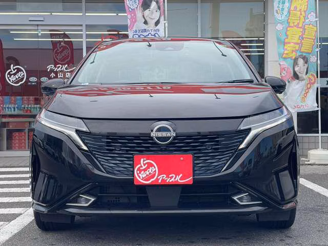 Nissan Aura