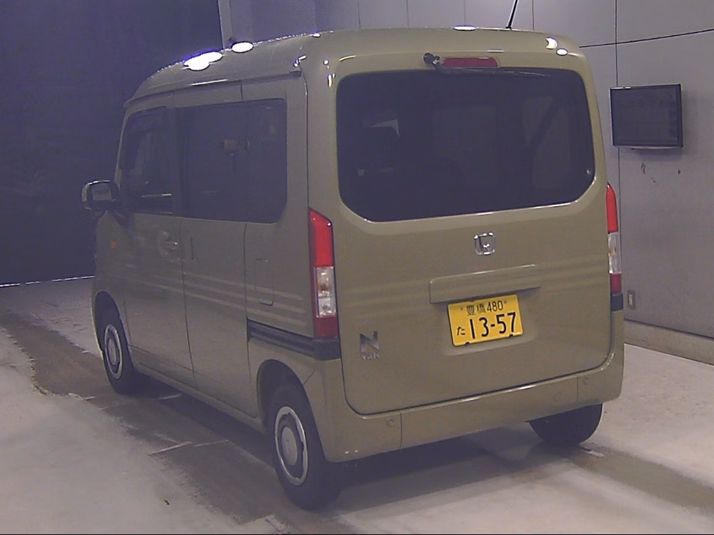 HONDA N-VAN