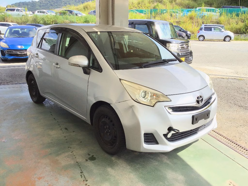 TOYOTA RACTIS