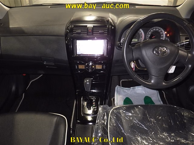 TOYOTA COROLLA FIELDER