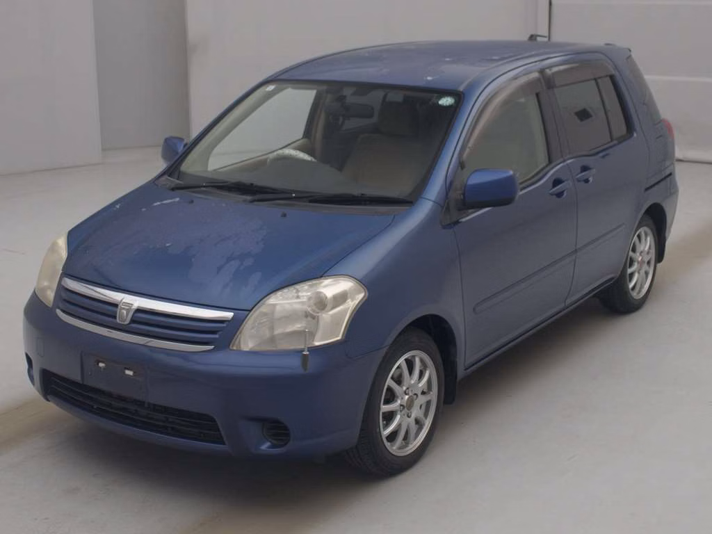 TOYOTA RAUM