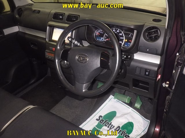 Daihatsu Move Conte