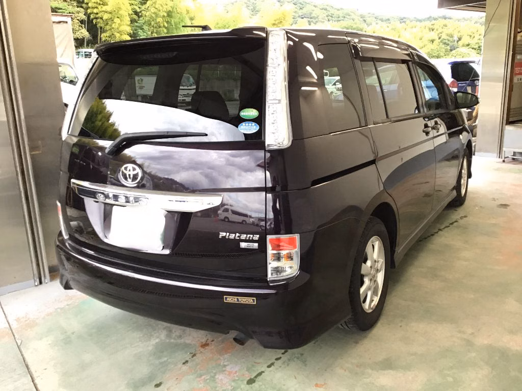 TOYOTA ISIS