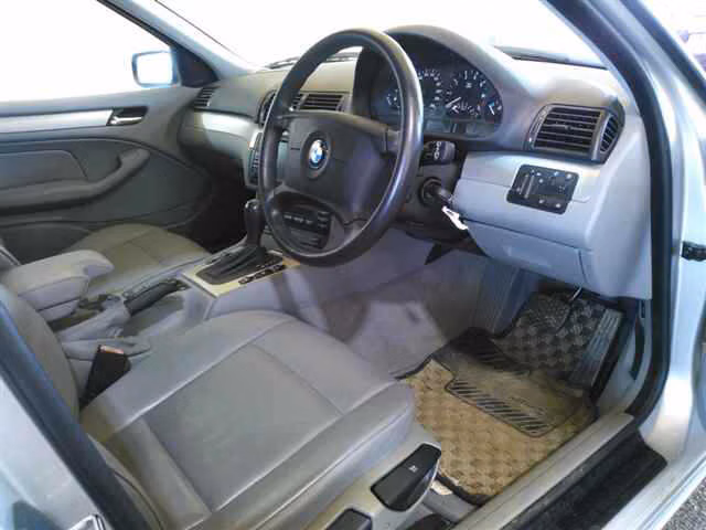 BMW 3-SERIES