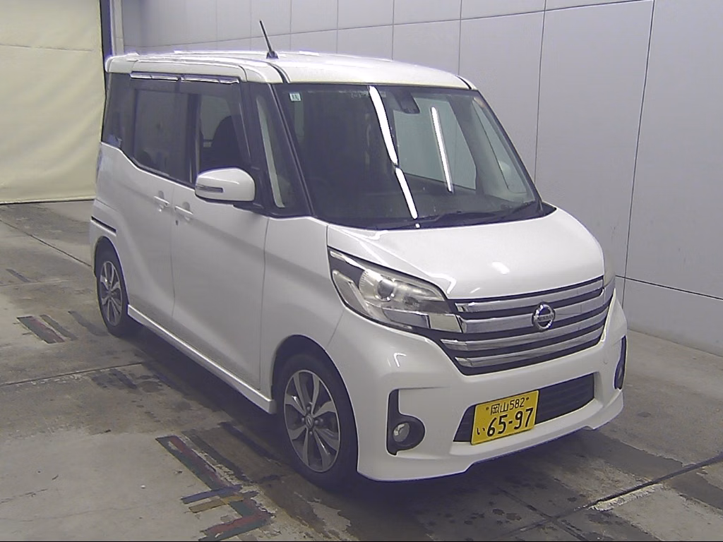Nissan DAYZ Roox