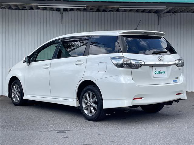 TOYOTA WISH