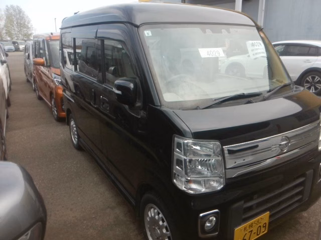 Nissan NV100 Clipper