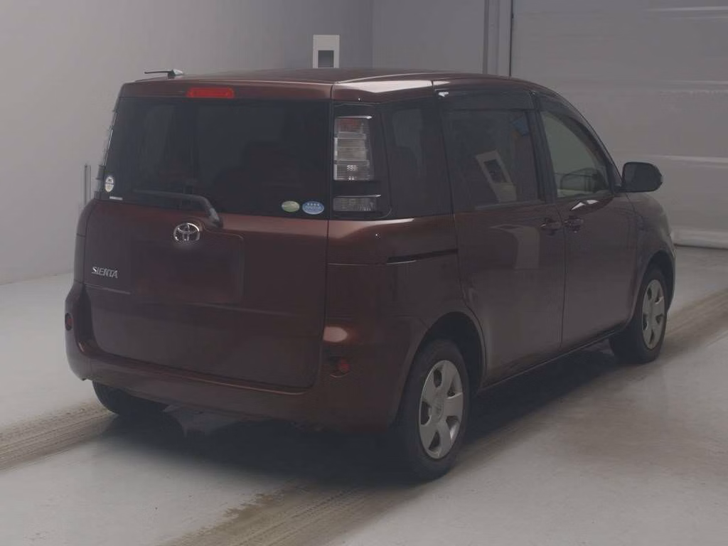 TOYOTA SIENTA