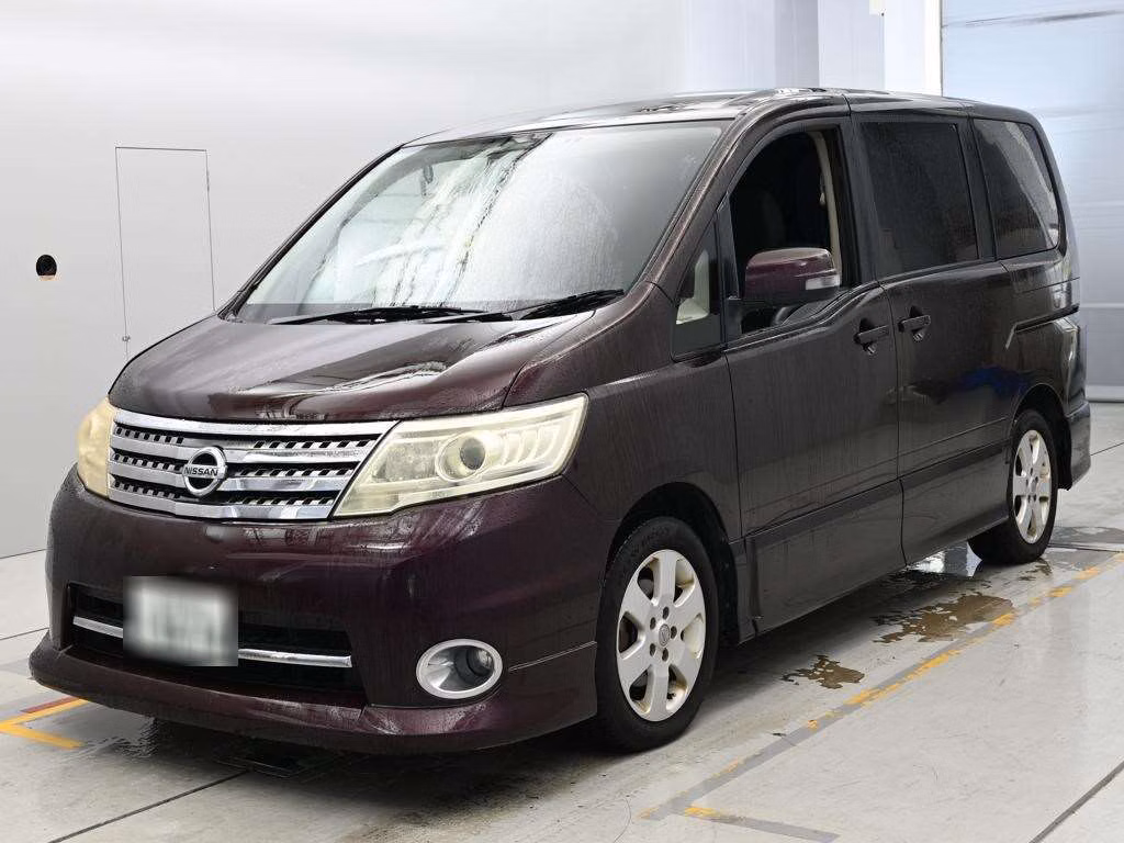 NISSAN SERENA