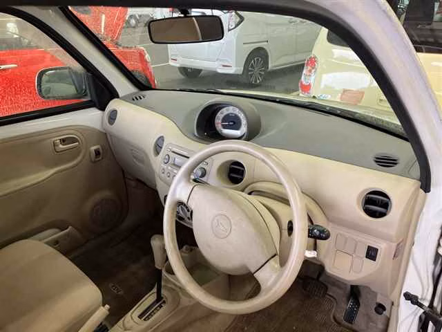 DAIHATSU ESSE