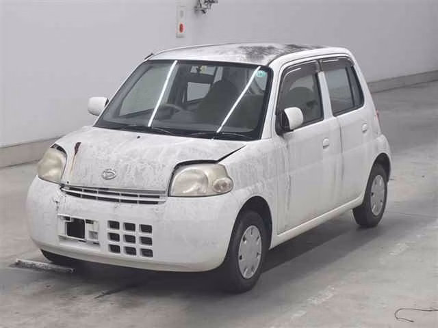 DAIHATSU ESSE