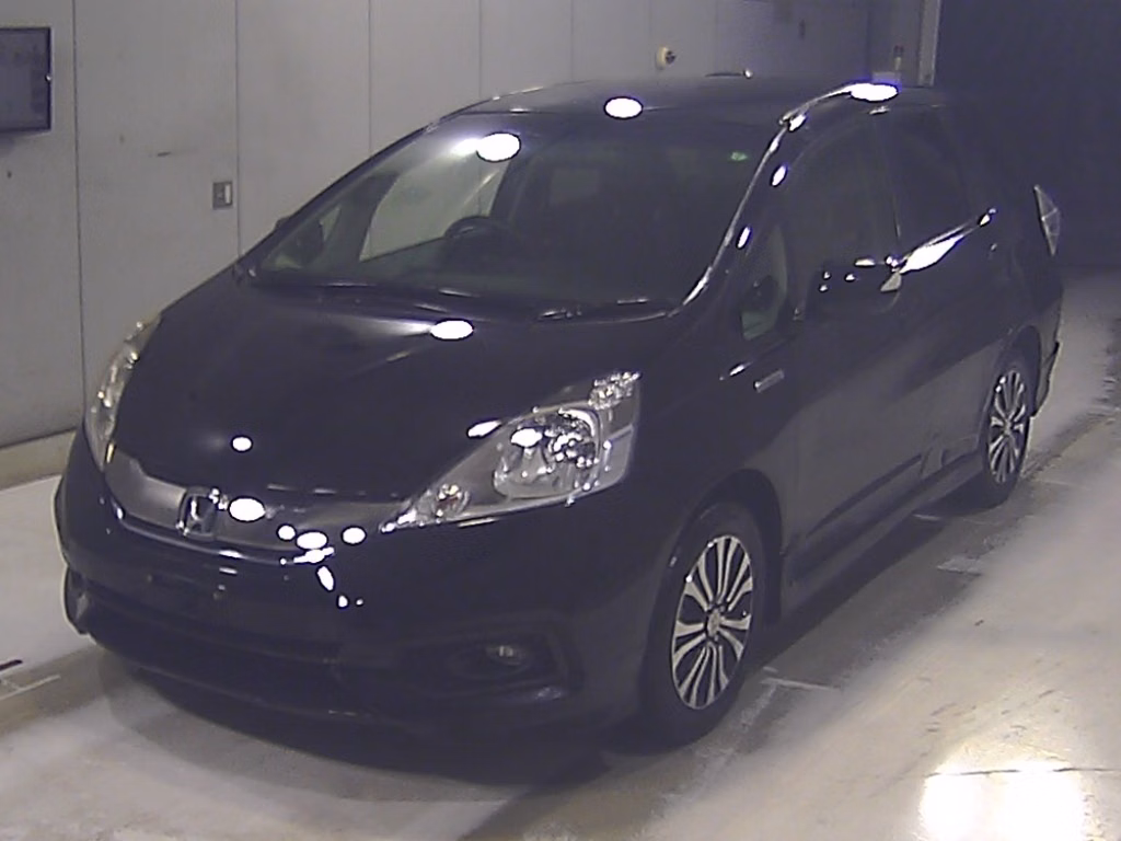 HONDA FIT SHUTTLE