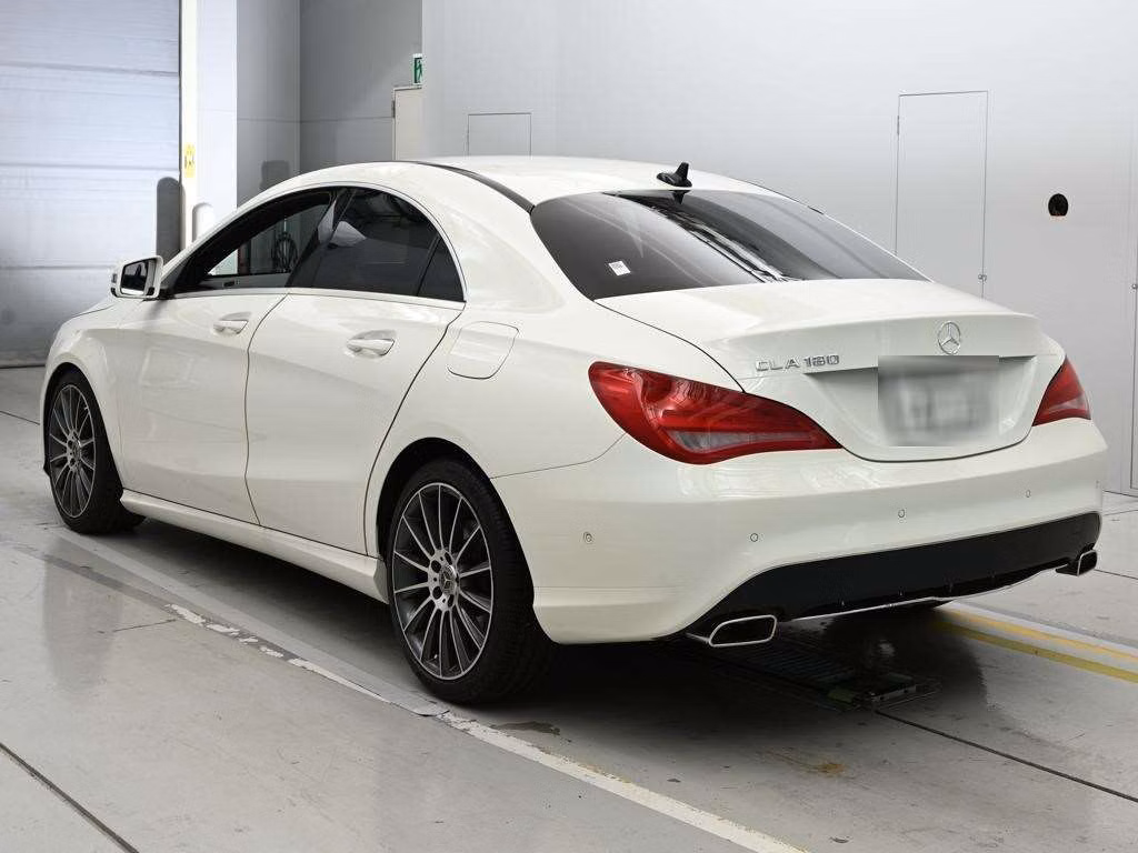 MERCEDES-BENZ CLA-CLASS