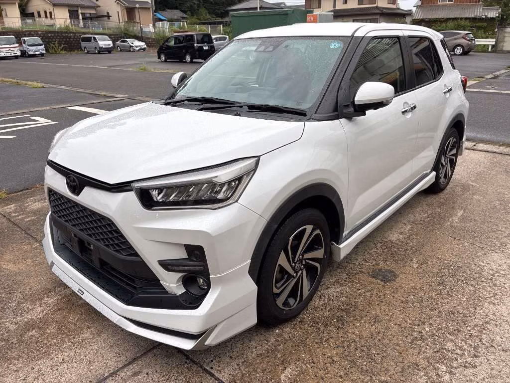 TOYOTA RAIZE